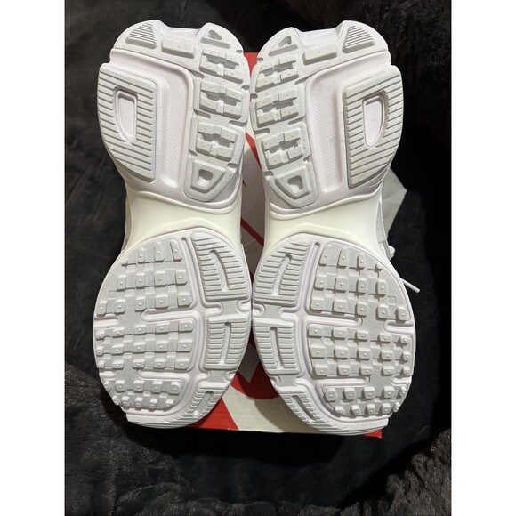 Size 9.5 Women Nike V2K Run White White Blanc/Blanc - Picture 4 of 9